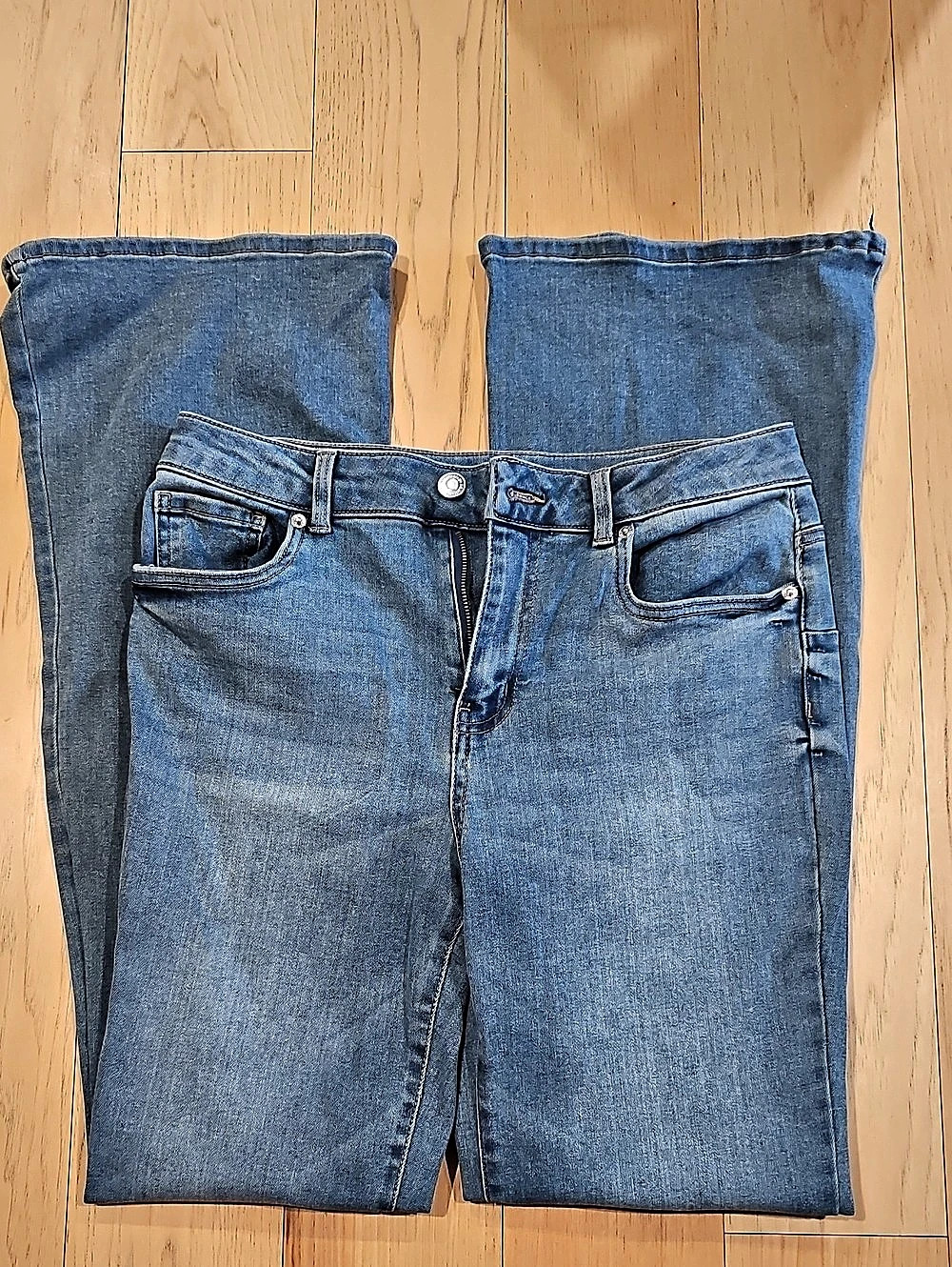 Refuge DENIM AUSTIN Push-Up Flare Jeans in Blue Waist 7